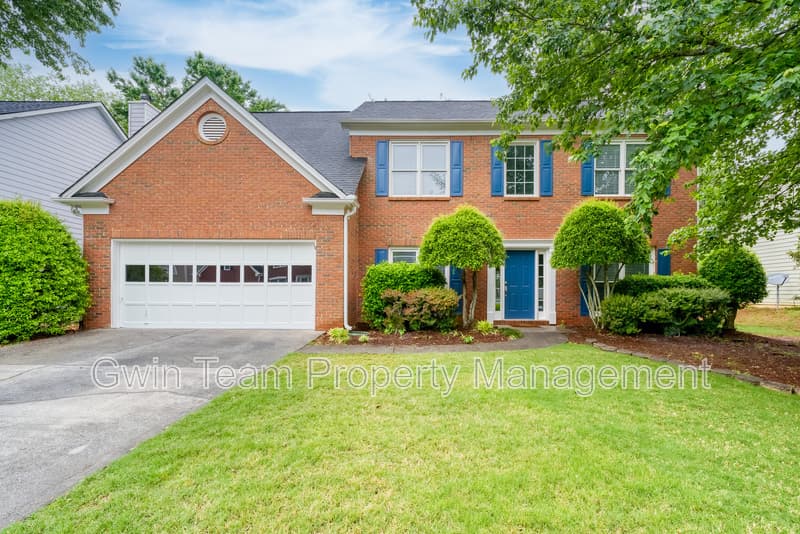 Johns Creek House: 355 Lamme Chase