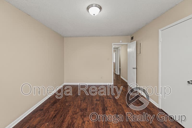 Northport Condo: 3517 24th St