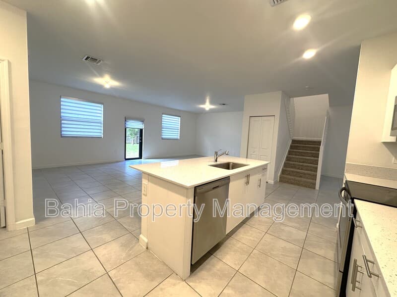 Homestead House: 11936 SW 240th St