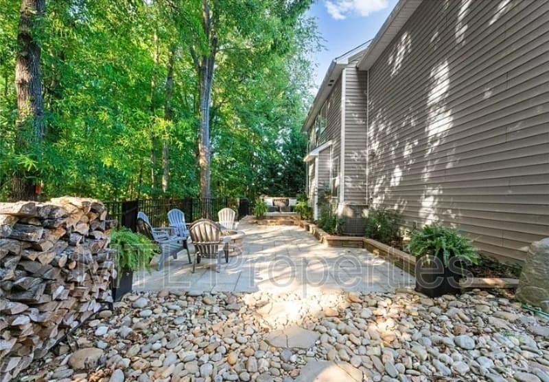 Fort Mill House: 3042 Collin House Drive