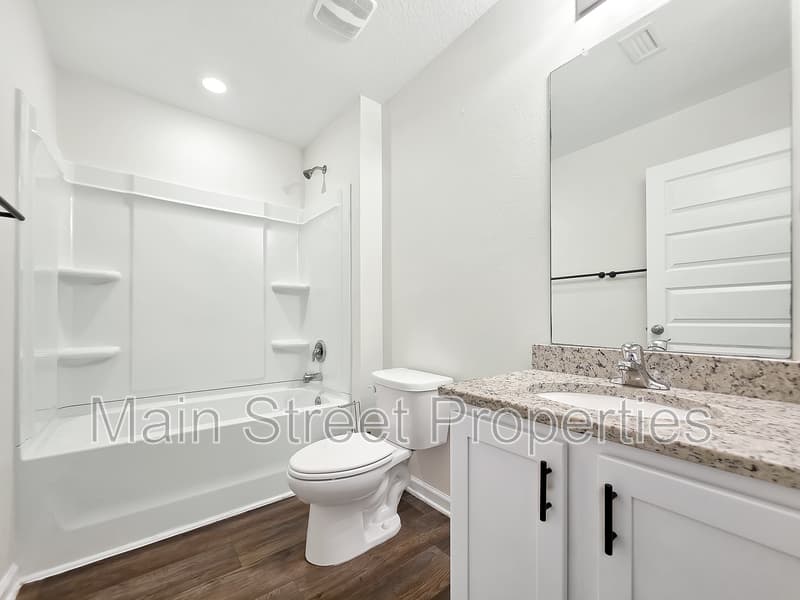 Pensacola House: 11010 Blacktail Loop