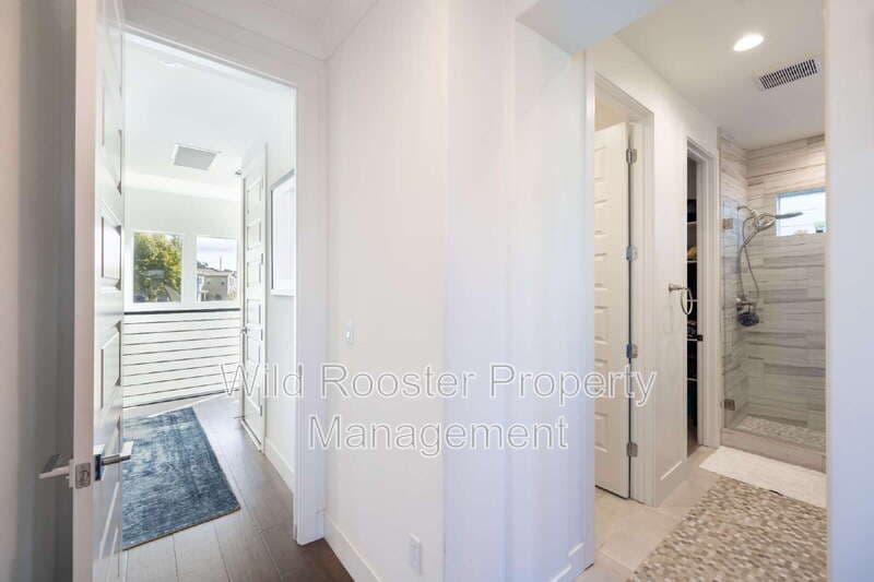 Sacramento House: 3500 Forney Way