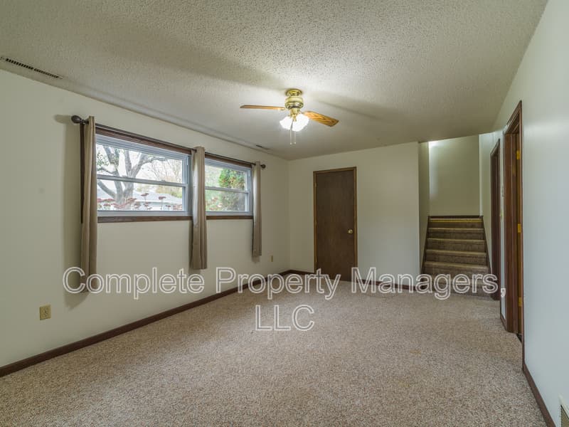 Albert Lea Condo: 1710 Gateway Drive