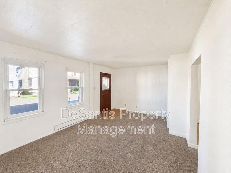New Kensington House: 1613 Fourth Avenue