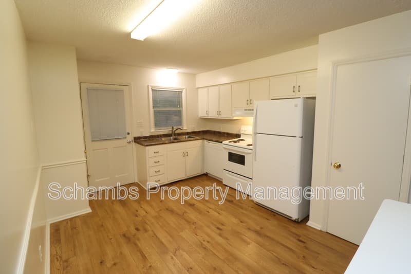 Raleigh Condo: 6116 Deerwood Pl