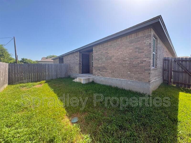 Temple Condo: 9130A Winding Ct