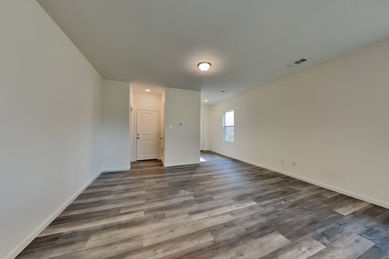 Princeton House: 617 Colgate Cir