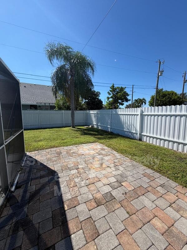 Cape Coral Condo: 1152 Southwest 47th Terrace
