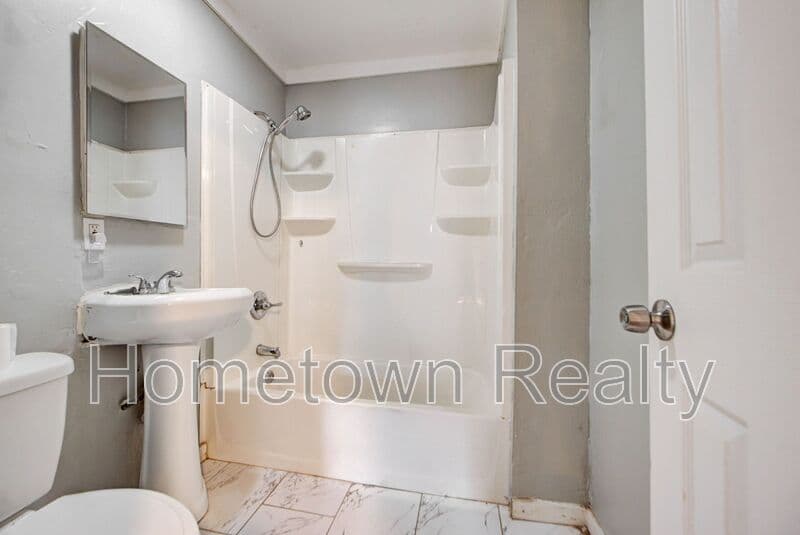 Oklahoma City House: 1801 E Madison Street