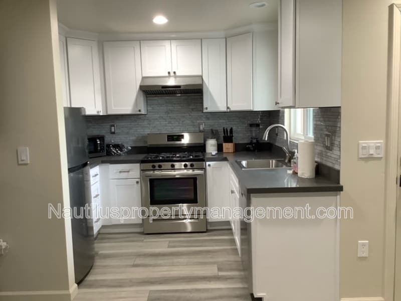 Santa Cruz House: 103 La Pluma Ct