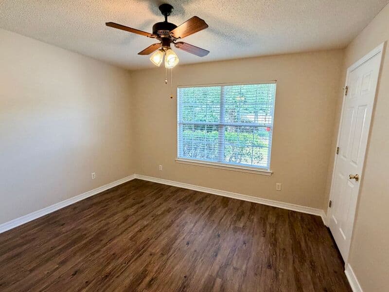 Milton House: 5148 Westport Drive