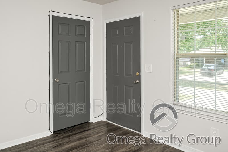 Columbiana Condo: 100 Egg And Butter Rd