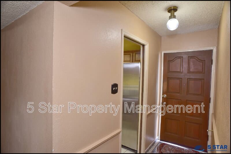 El Paso Condo: 6700 Escondido Drive
