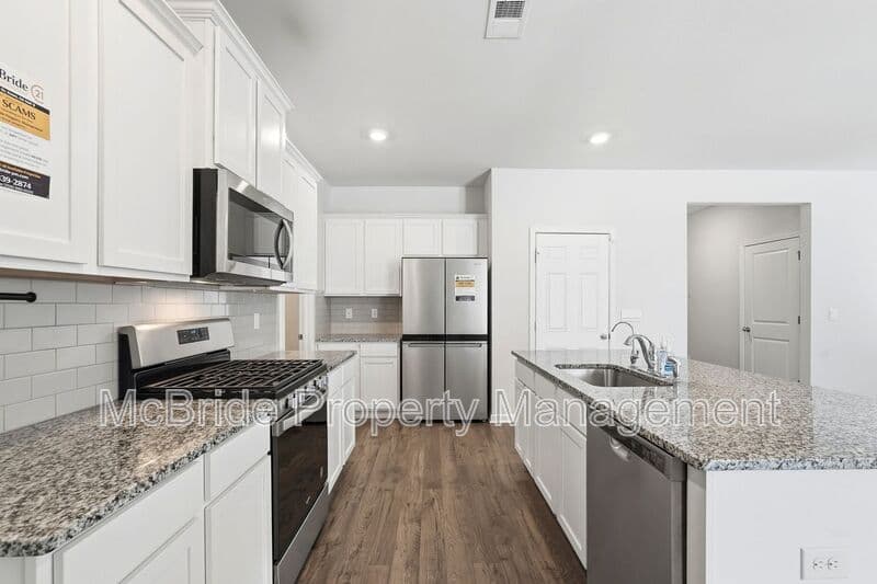 Grovetown House: 1407 Deer Hollow