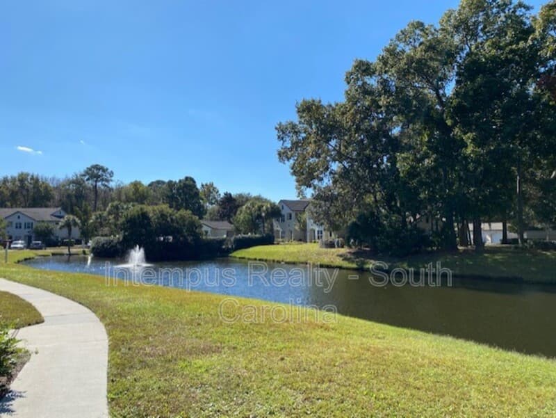 Bluffton Condo: 897 Fording Island Rd