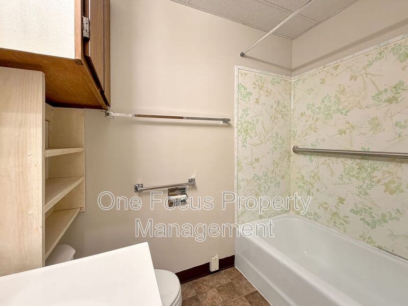 Montoursville Condo: 802 Chestnut Street
