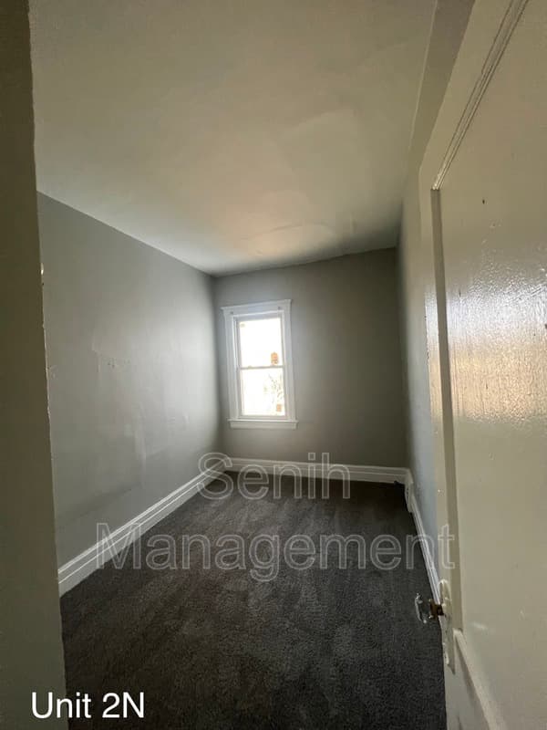 Detroit House: 3980 Helen st