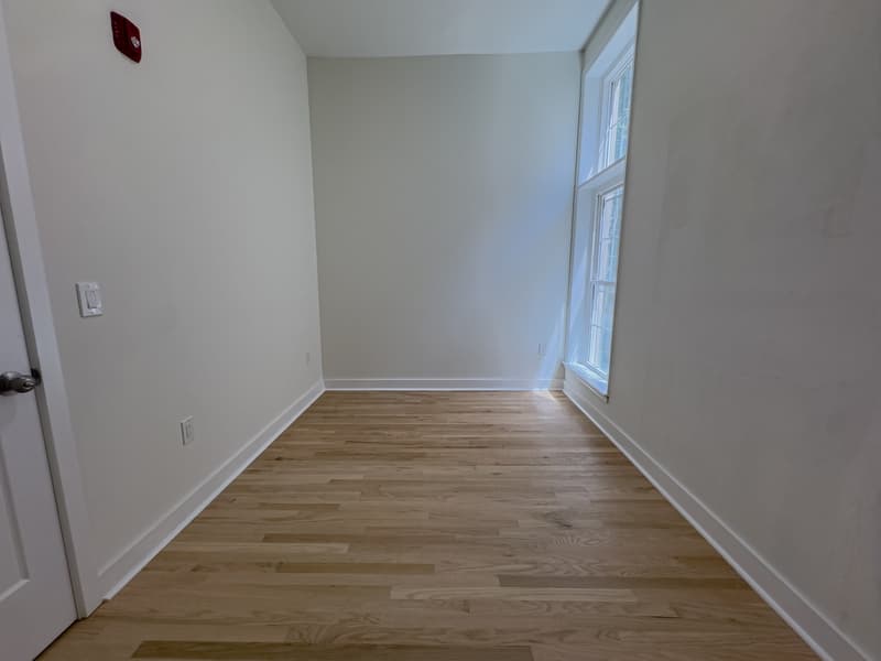 Philadelphia Condo: 2013 Green St - 2FL