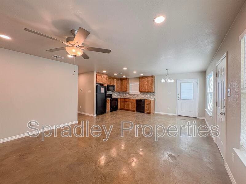 Nolanville Townhome: 502B N 3rd St