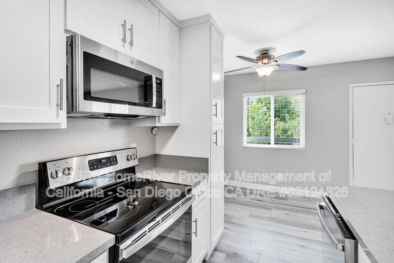 San Diego Condo: 4378 Campus Avenue