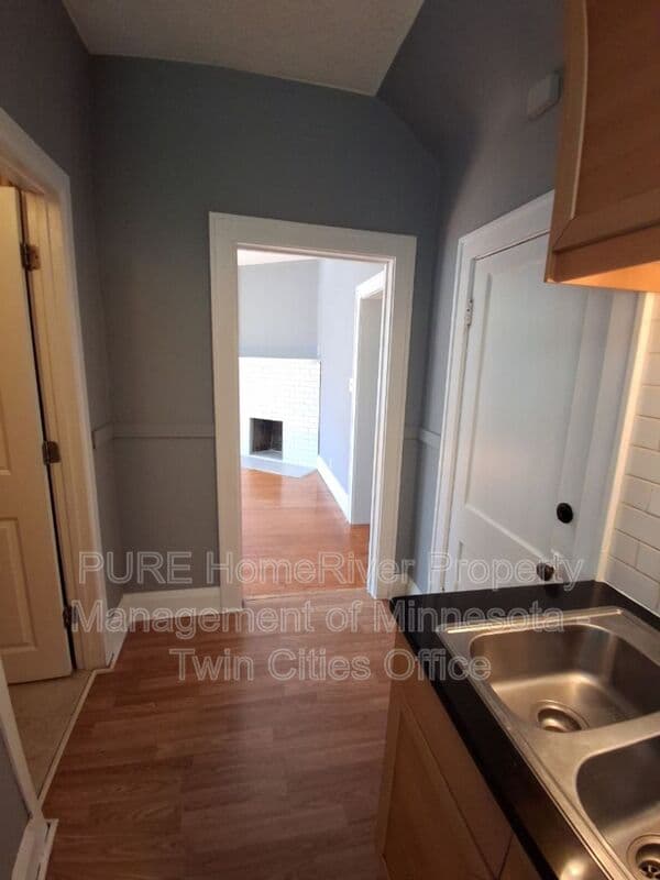 Saint Paul Condo: 1972 Minnehaha Ave E