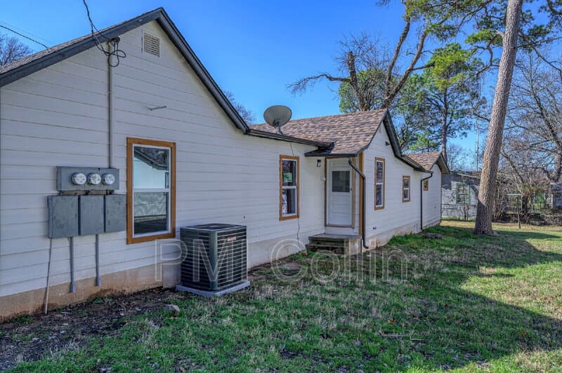 Sherman Condo: 1434 South Rusk Street
