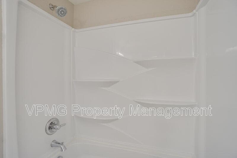 Vancouver Condo: 4420 Gibbons St