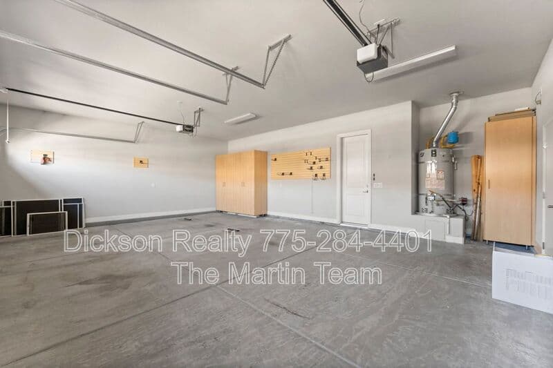 Reno House: 9915 Sea Breeze Lane