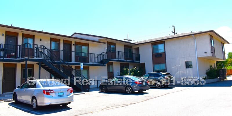Reno Condo: 1700 Locust Street