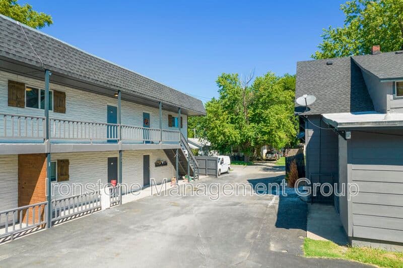 Tulsa House: 2618 E 8th Street