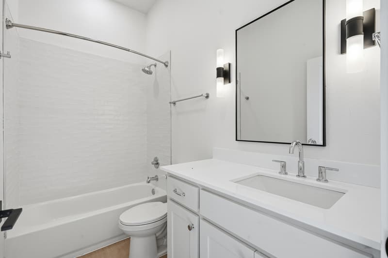 Fort Worth House: 3204 McCart Avenue