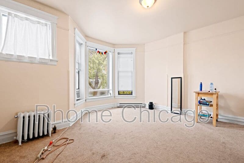 Chicago Condo: 6115 S Drexel Ave