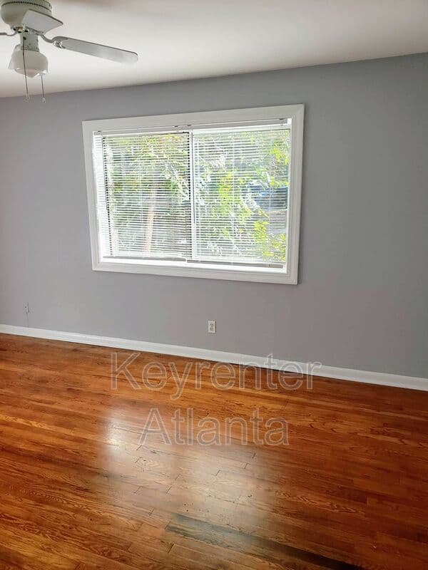 Decatur Condo: 1596 Line Circle