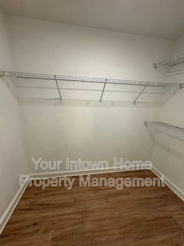 Atlanta Condo: 260 18th St NW