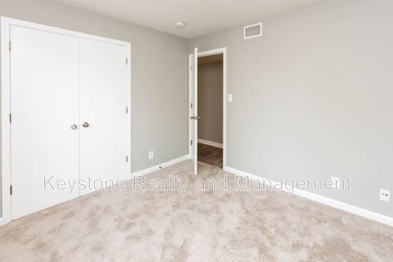Clarksville Condo: 3301 Royster Lane
