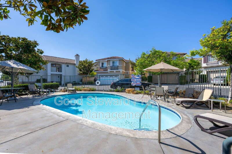 Placentia House: 1760 Taylor Ln