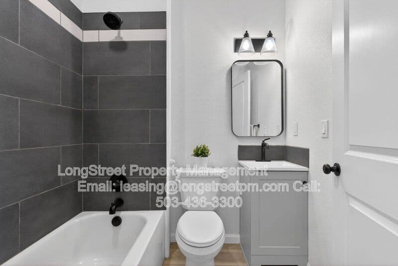 Portland Condo: 708 N Killingsworth St