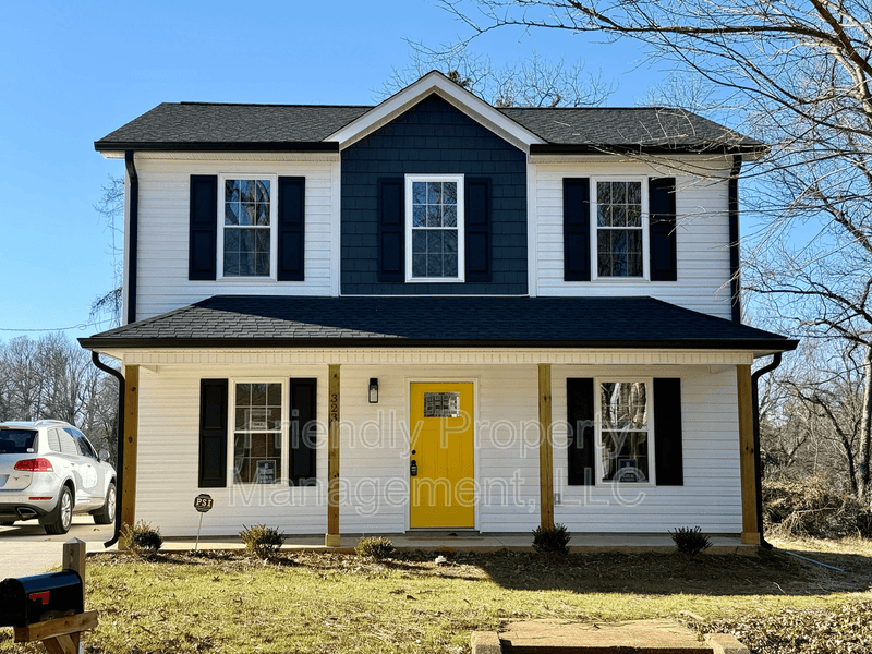 High Point House: 323 4th St