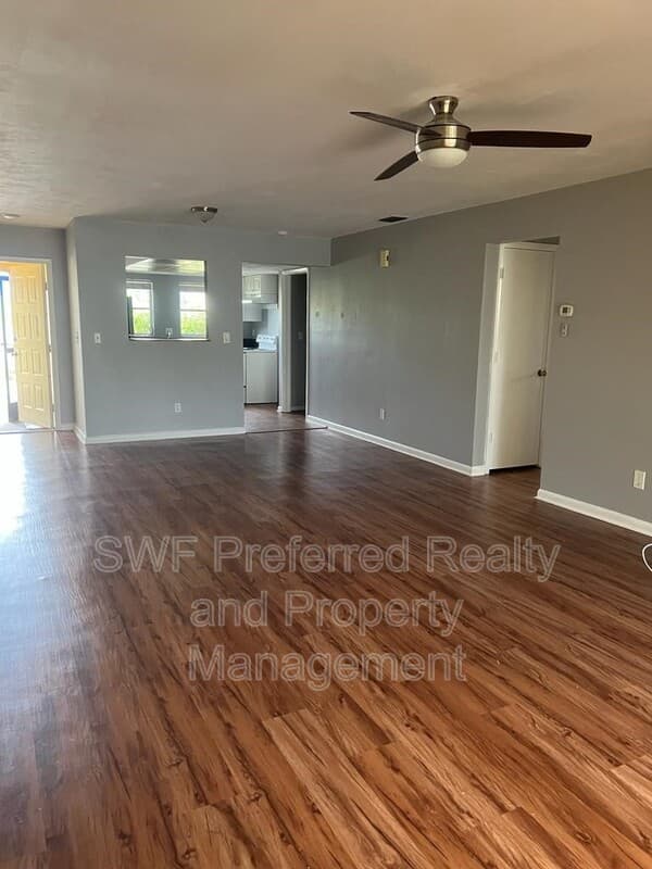 Cape Coral Condo: 4341 Country Club Boulevard
