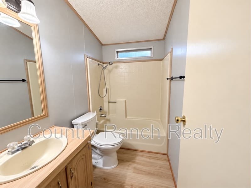 Bullhead City House: 530 Havasu Lane