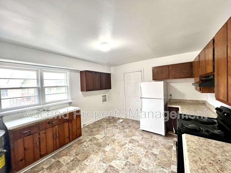 Chattanooga House: 623 Belle Vista Ave