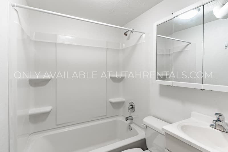 Provo House: 1278 E 520 S
