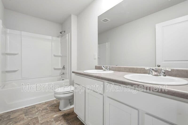 Grovetown House: 1407 Deer Hollow