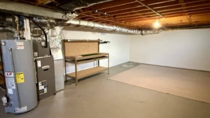 Oshkosh Condo: 2010-2012 Parkside Drive - 2010