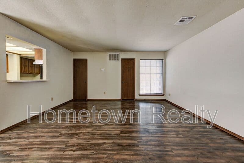 Oklahoma City House: 436 NE 115th Street