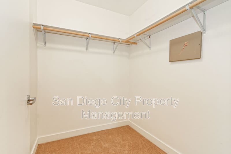 San Diego House: 801 Ash St.