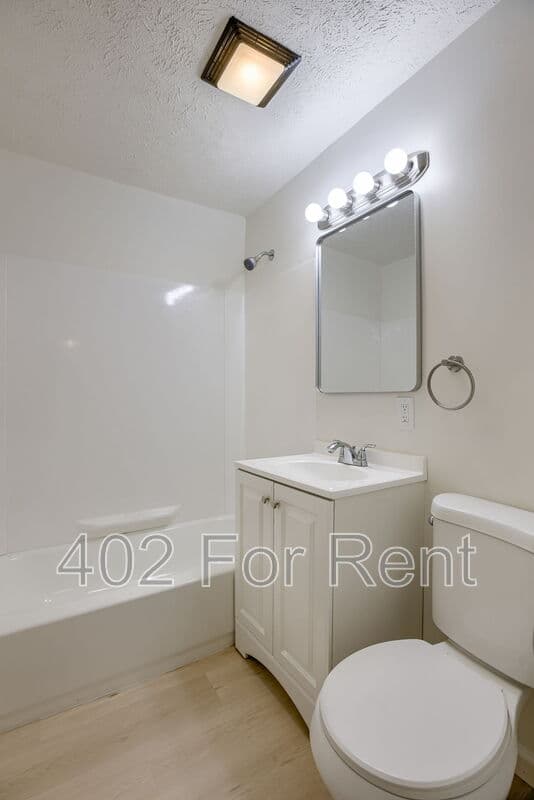 Omaha Condo: 1056 South 29th Street - 2