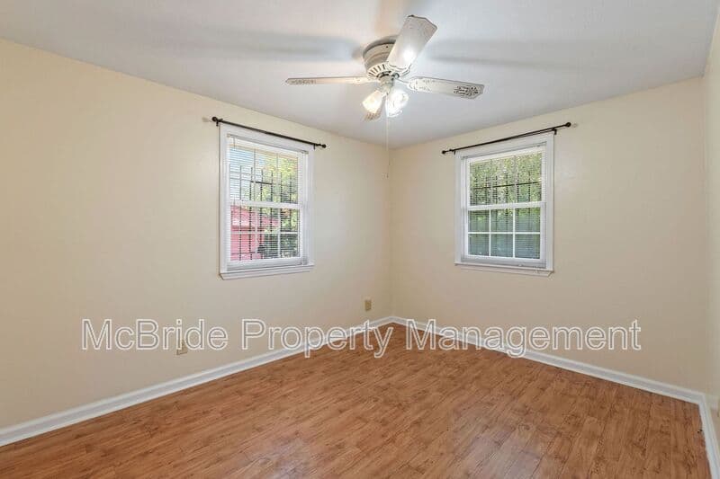 Augusta House: 1739 Cornell Drive