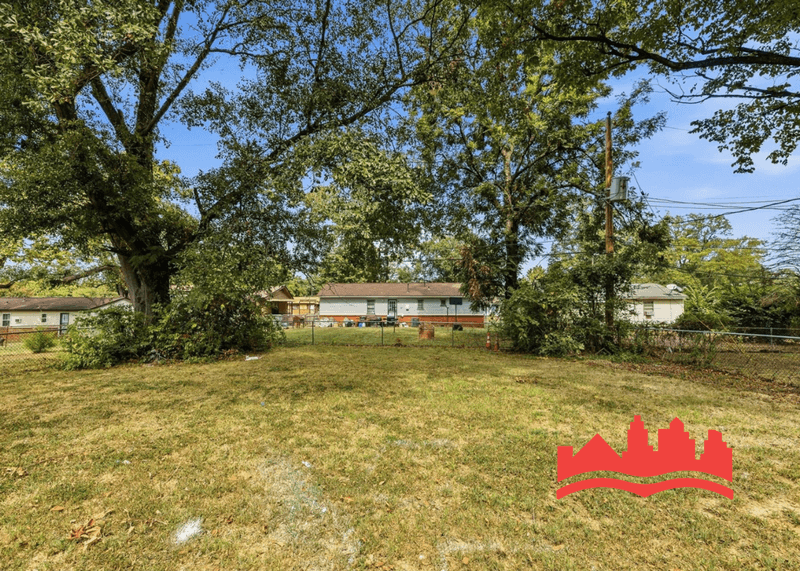 Memphis House: 630 Mohawk Ave