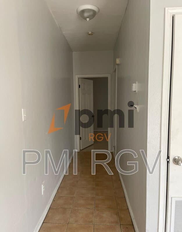 Edinburg Condo: 919 E Van Week St